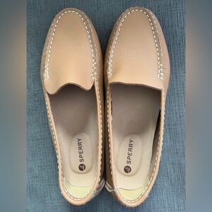 Sperry Women's Beige Leather Port Driver Loafers